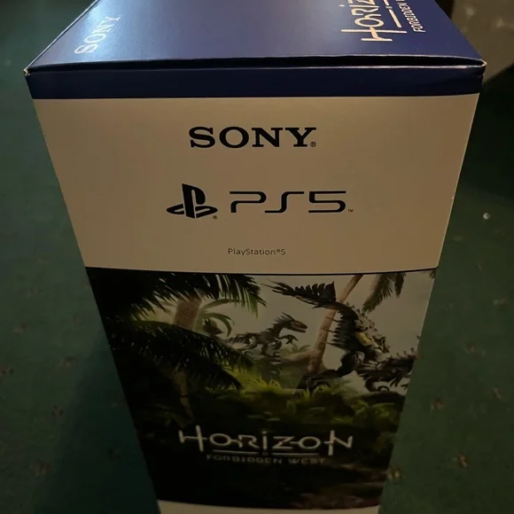 Horizon forbidden west bundle PlayStation five console warranty extra controller - Picture 2 of 8